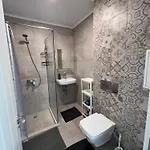 Seaview Flat With Pool & Parking Варна