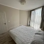 Seaview Flat With Pool & Parking Варна